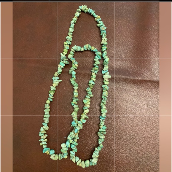 Necklace - Picture 1 of 2